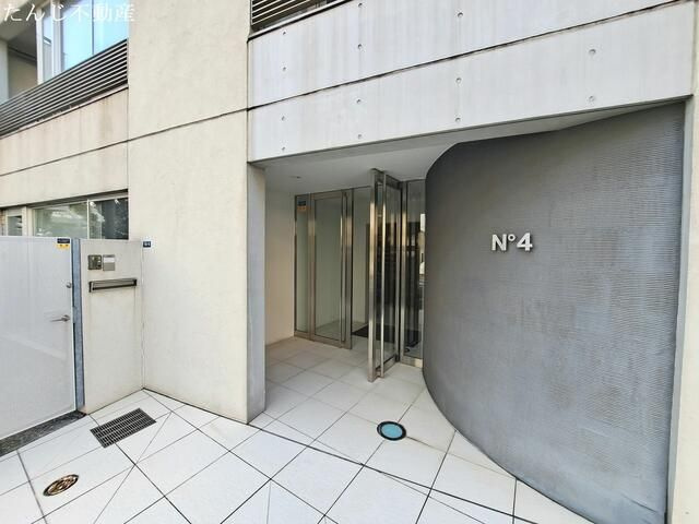 シルバラードＮＯ．４のエントランス