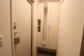 【玄関】 | バイヤンツリーみらい平