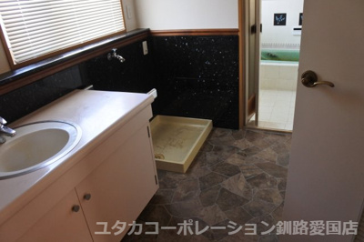 【ランドリースペース】 | 緑ケ岡4丁目32-327，329売家