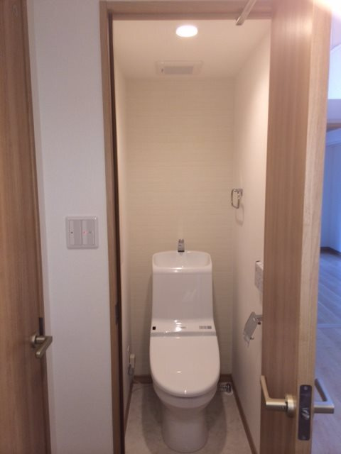 レジディア吉祥寺のトイレ