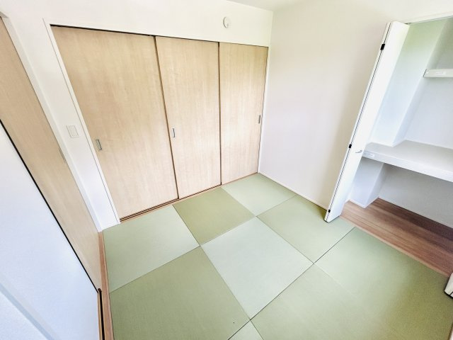 グラファーレ四街道市鹿渡４期の和室