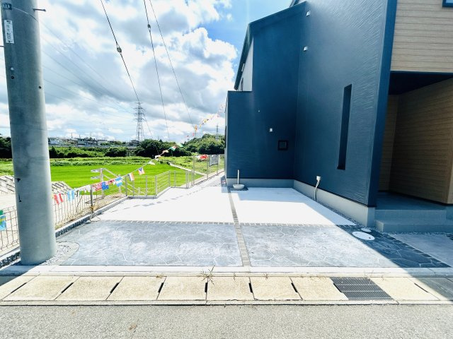 グラファーレ四街道市鹿渡４期の駐車場