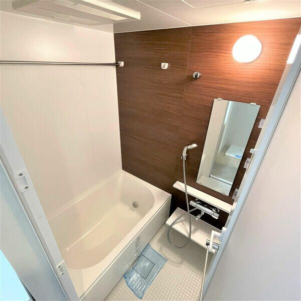 Ｌｕｃｅｎｔｅ赤羽（ルチェンテ）の浴室