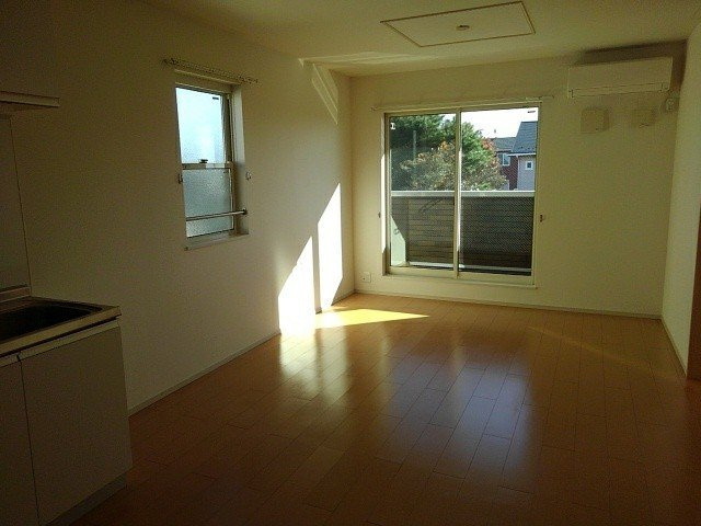 ラプレの居間・リビング|ゆったりとしたリビングです