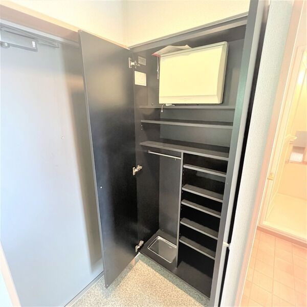 ブルームライフ新栄(旧:クレジデンス新栄)の収納