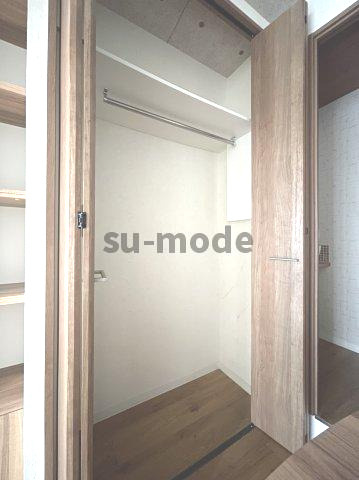 De'lead河原町の収納