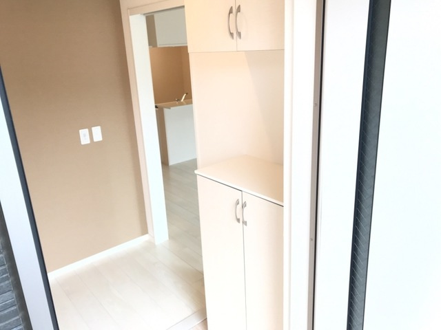 稲城市矢野口のアパートの内装