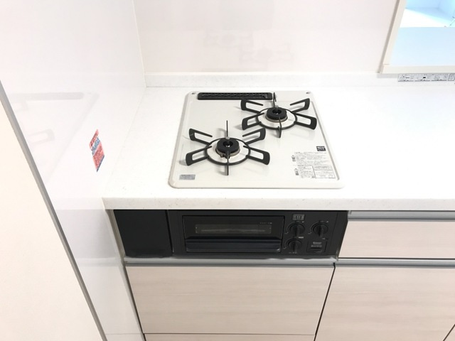 稲城市矢野口のアパートのキッチン