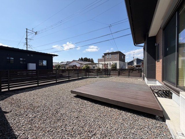 都城市五十町の中古一戸建の庭
