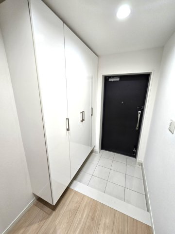 パーク・サンリヤン博多の森Ⅳの玄関