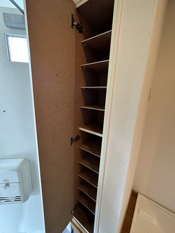 川崎市麻生区上麻生５丁目のアパートの収納|※他部屋参考写真