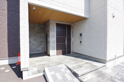 【エントランス】 | ベルサリオ