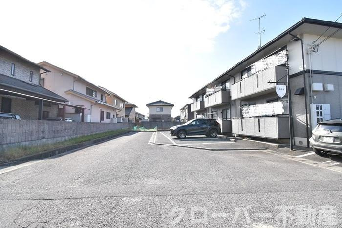ベルコート B棟の駐車場|駐車場