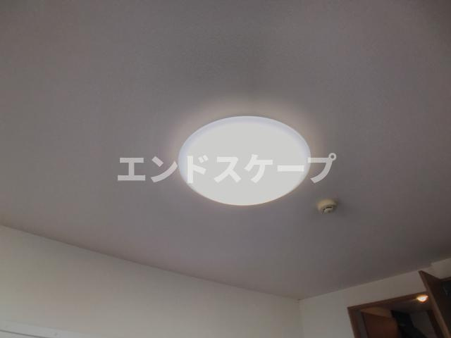 ルピナスの設備|照明器具
高崎、前橋のお部屋探しはエンドスケープまで！お客様の理想お聞かせ下さい♪