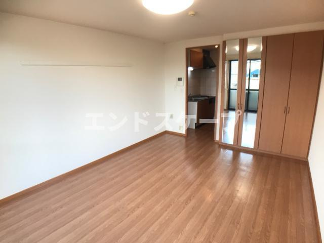 ルピナスの居間・リビング|リビング
高崎、前橋のお部屋探しはエンドスケープまで！お客様の理想お聞かせ下さい♪