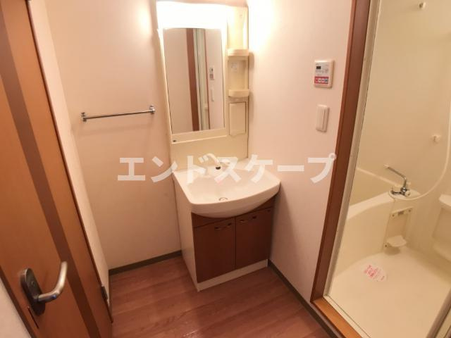 ルピナスの洗面所|洗髪洗面化粧台
高崎、前橋のお部屋探しはエンドスケープまで！お客様の理想お聞かせ下さい♪