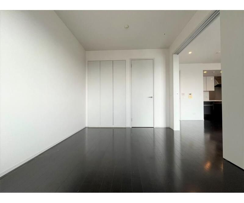 Ｔｈｅ　Ｋｉｔａｈａｍａ　２９０４号室の洋室