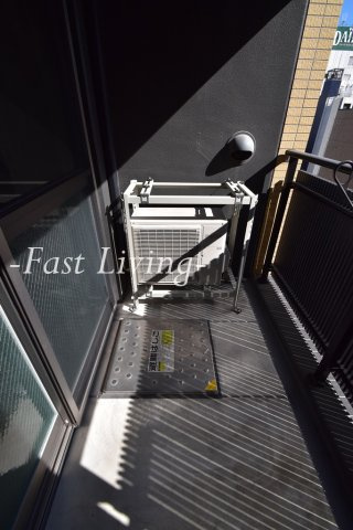 J-FIRST CHIYODAのバルコニー