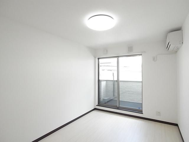 ラ・アヴェニール東武練馬の居間・リビング