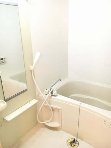 アンジェリークガーデンの浴室|お風呂で日々の疲れを落としましょう