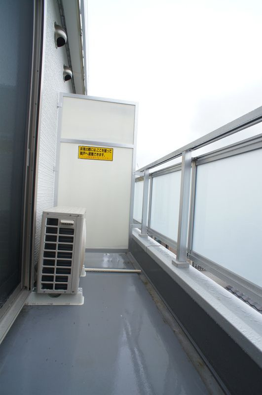 リブリ・鈴谷のバルコニー|別部屋参照写真