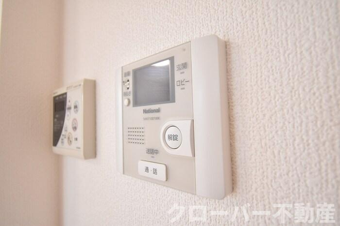 アヴァンサール 栄のセキュリティ|TVインターホン
