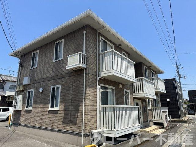 アヴァンサール 栄