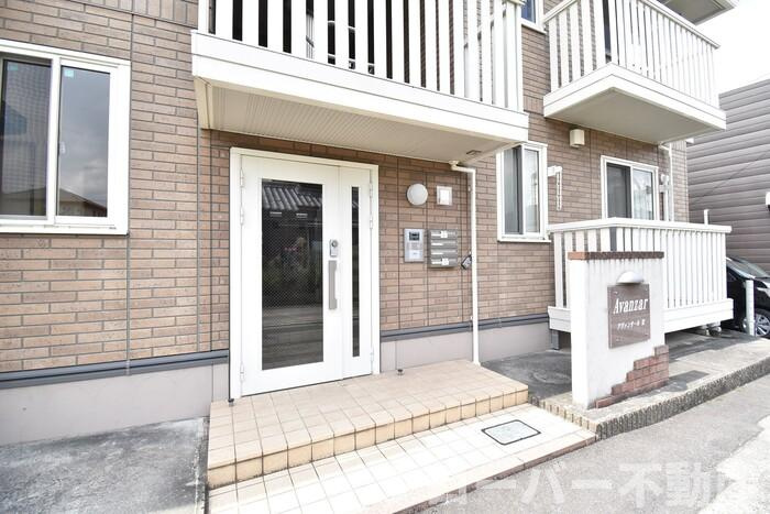 アヴァンサール 栄のエントランス|エントランス