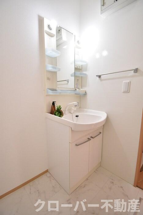 アヴァンサール 栄の独立洗面台|洗髪洗面化粧台