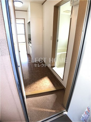 【玄関】 | リベール（上六名） | 明るい玄関です