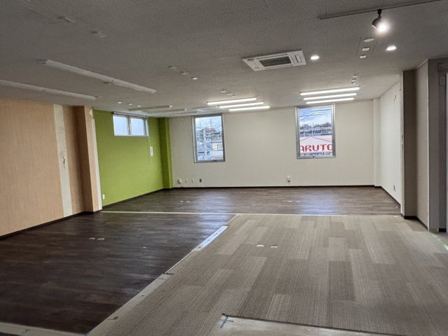 泉テナントの内装