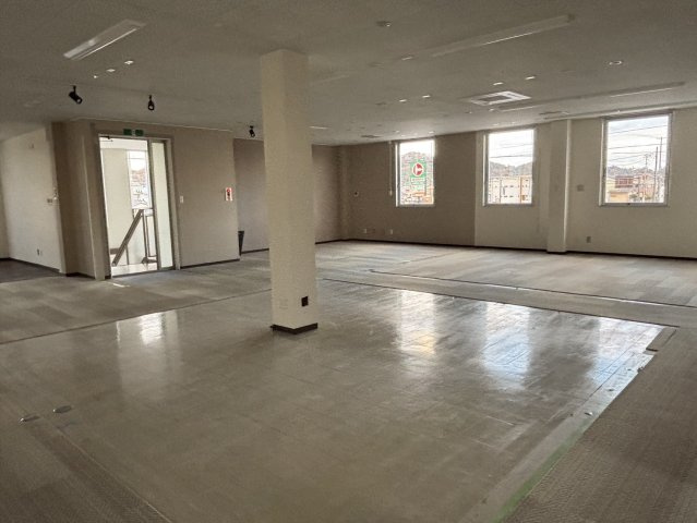 泉テナントの内装