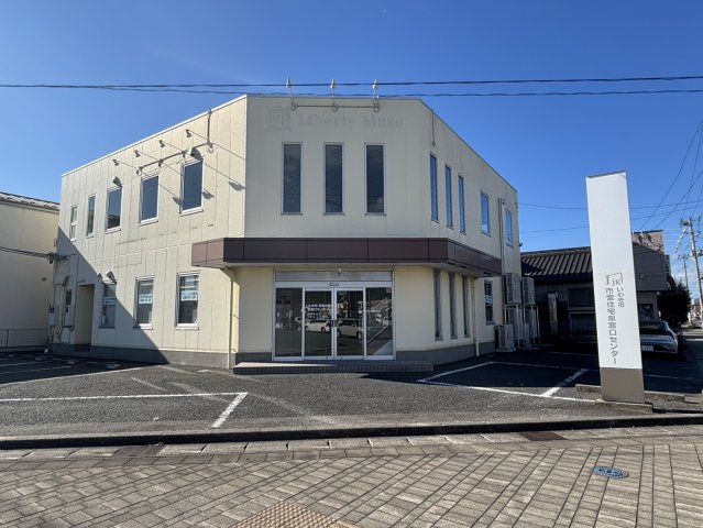 泉テナントの外観