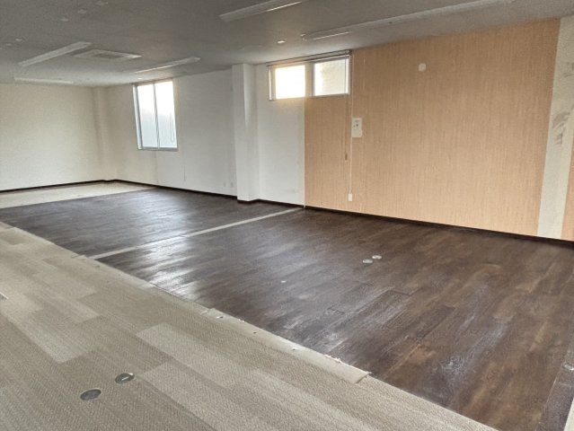 泉テナントの内装