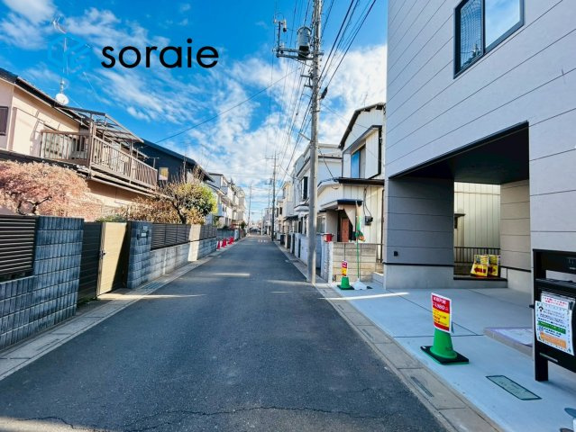 所沢市美原町　新築戸建の前面道路含む現地写真|令和7年12月9日撮影。