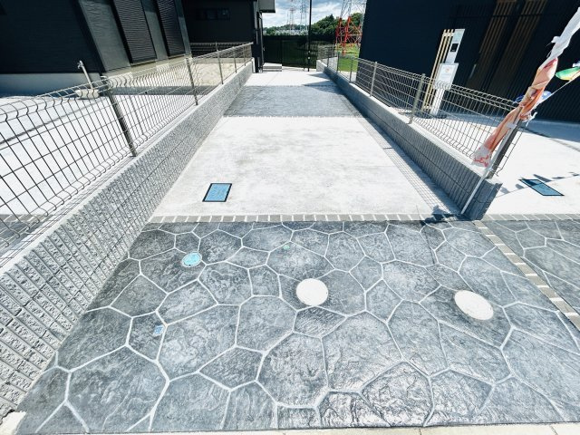 グラファーレ四街道市鹿渡４期の駐車場