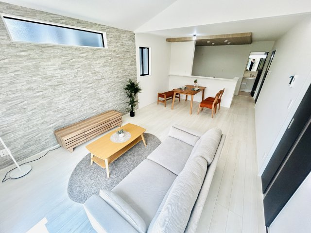 グラファーレ四街道市鹿渡４期の居間・リビング