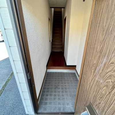 【玄関】 | ランブラスⅠ