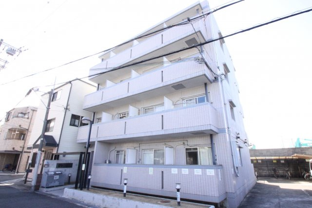 東大阪市宝持１丁目の賃貸マンションの外観