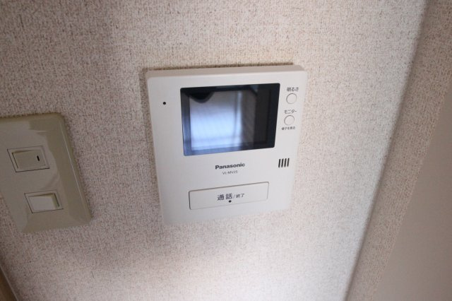 東大阪市宝持１丁目の賃貸マンションのセキュリティ