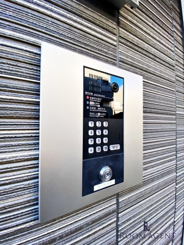 Le　ciel中村日赤のエントランス