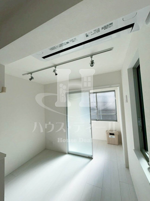 【居間・リビング】 | アンベリール北赤羽 | 居間です