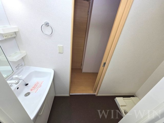 アークラムの洗面所