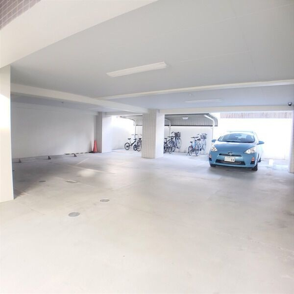 Alii　Ⅰの駐車場