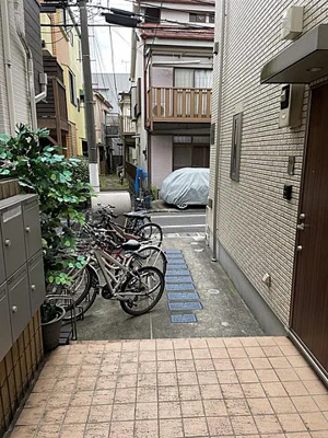 【エントランス】 | ラルーチェ