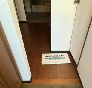 【玄関】 | コーポルモト