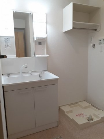 フォルティッシモＢ　　刈谷市近郊の賃貸ならクラスホーム刈谷店の洗面所|スペースが確保できる洗面所です