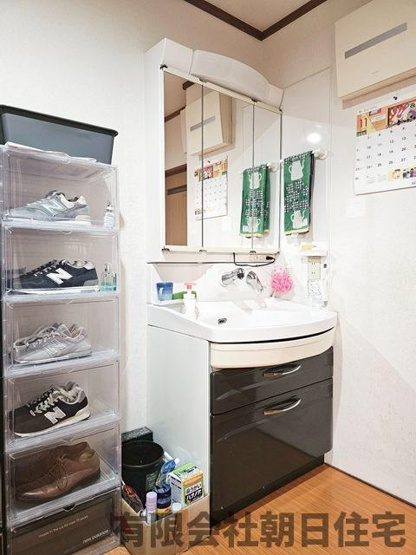 【独立洗面台】 | 加茂町猪尾中古戸建 | 使いやすい独立洗面台です