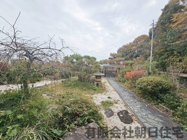 【庭】 | 加茂町猪尾中古戸建 | お庭が付いています
