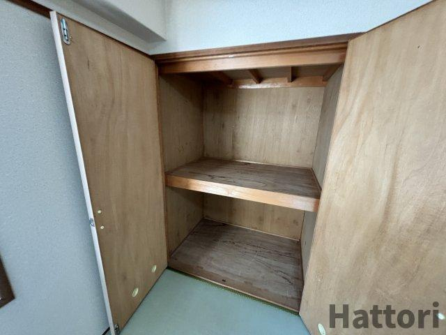 宏栄ハイツの収納